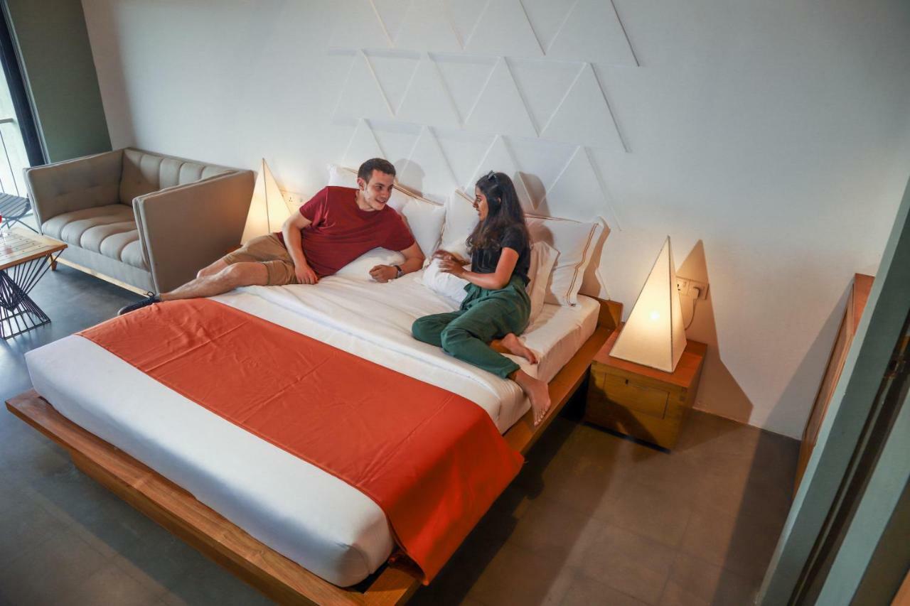 Hotel Giritale